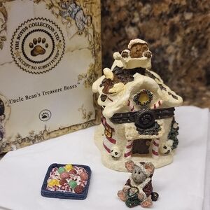 Uncle Bean's Treasure Box - Kringle's Sweet Retreat